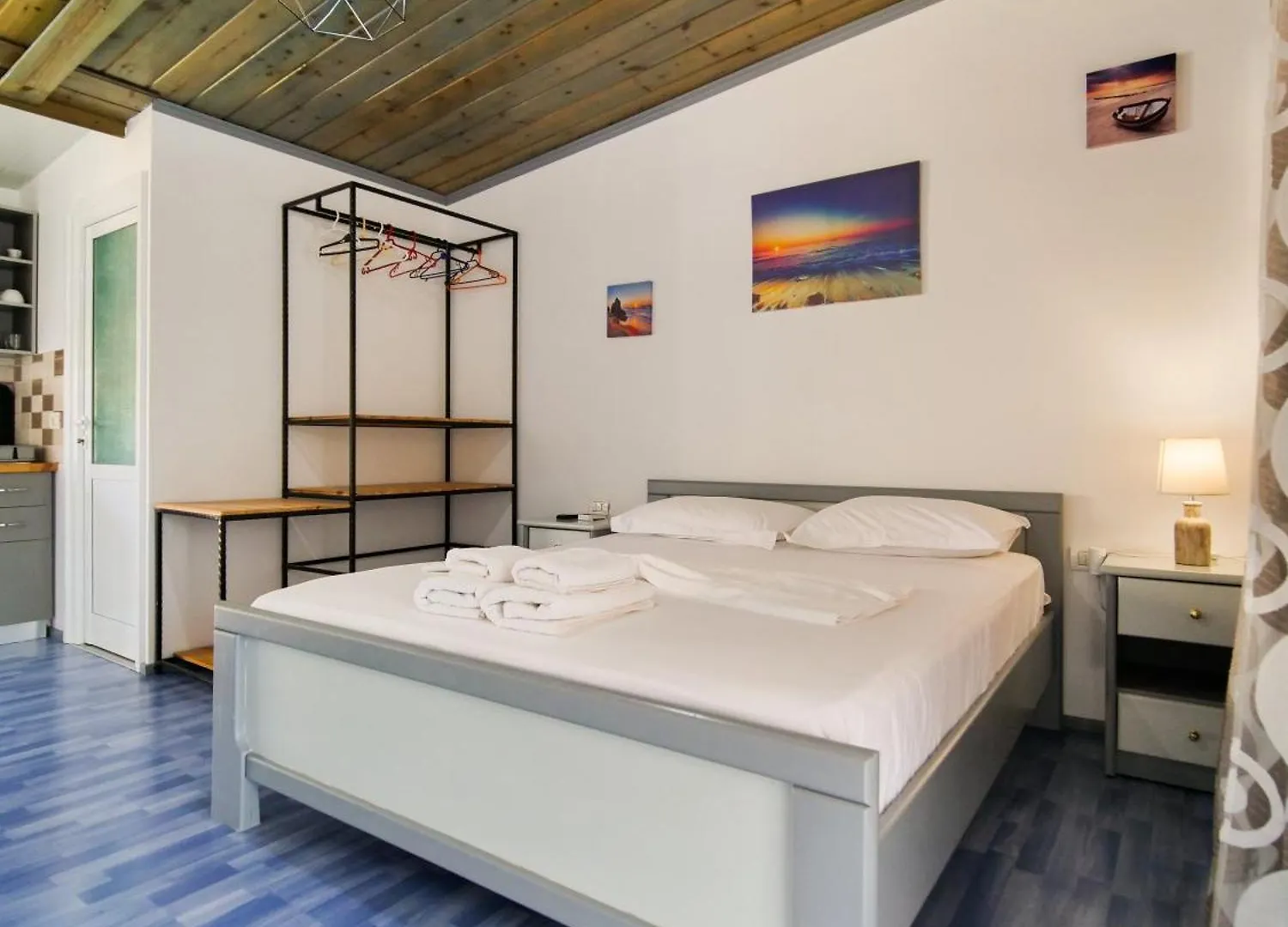 Appartamento Sea Breeze Rooms Himare Albania